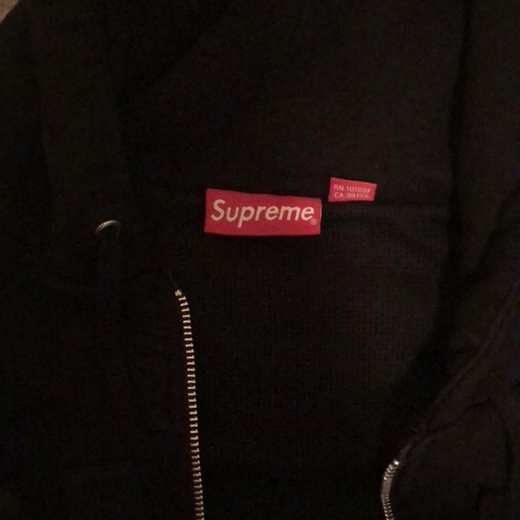 Supreme Hoodie - Picture 3 of 4